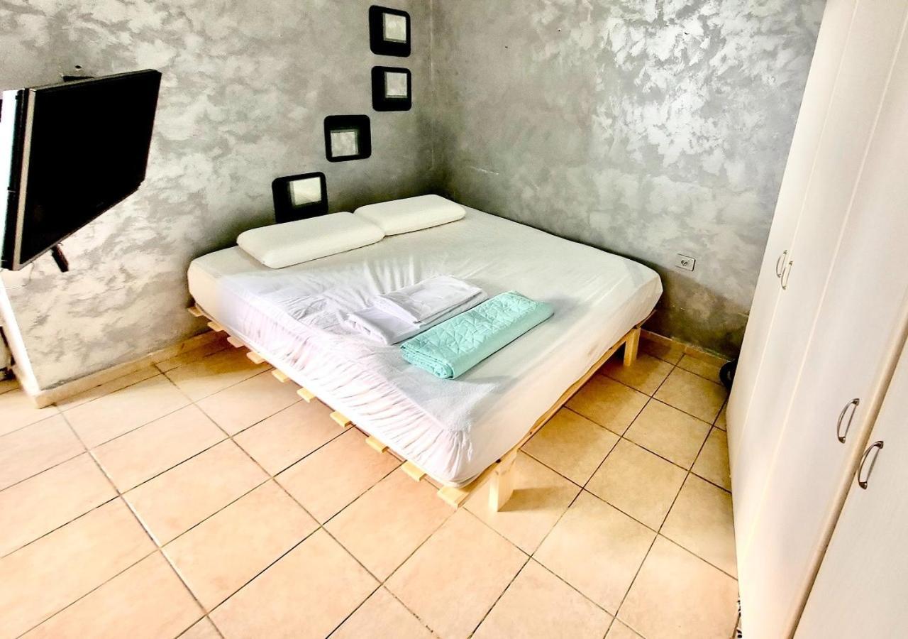 Apartmán סטודיו על הים Bat Jam Exteriér fotografie